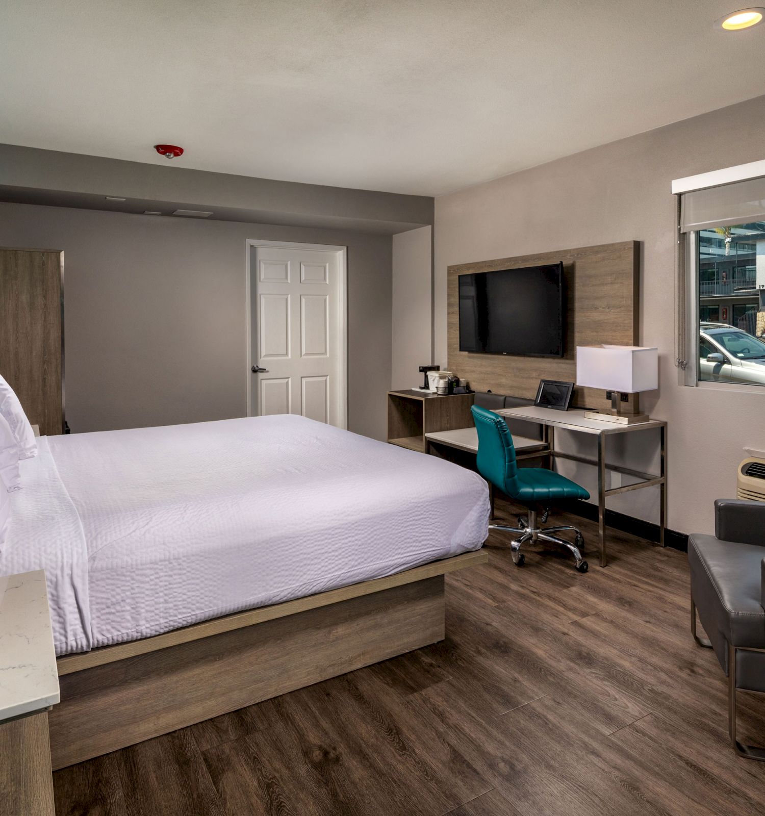 Travelodge by Wyndham LAX