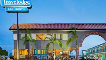 Travelodge by Wyndham LAX